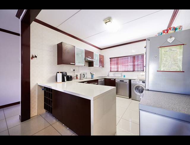 3 BEDROOM APARTMENT SOLD IN SUMMERSET